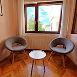Ivan Apartment *