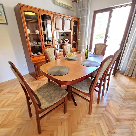 Apartment Ivan *