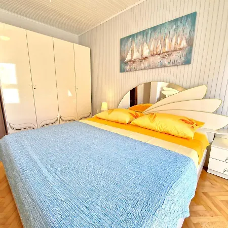 Ivan Apartament *